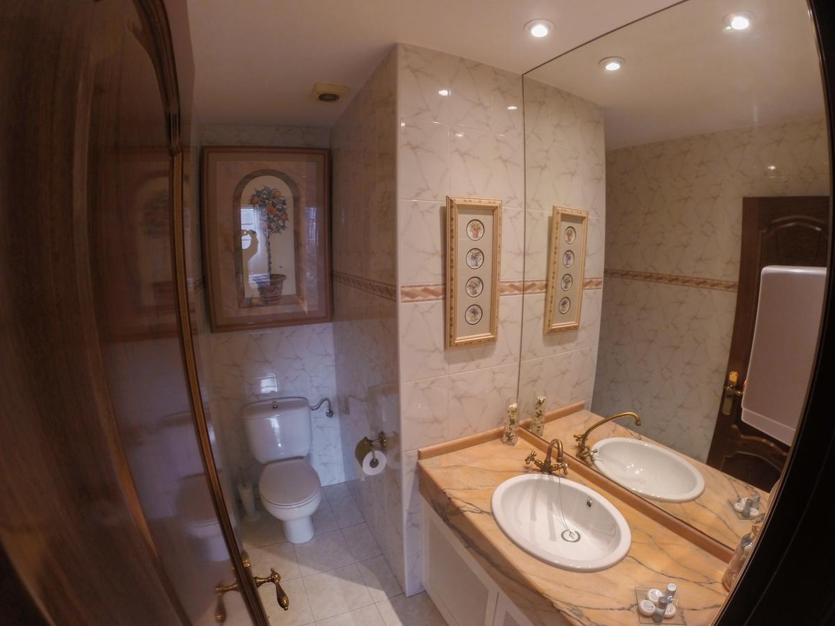 Apt Gibralhorce Suite By Malaga Picasso Rentals Selection Bagian luar foto